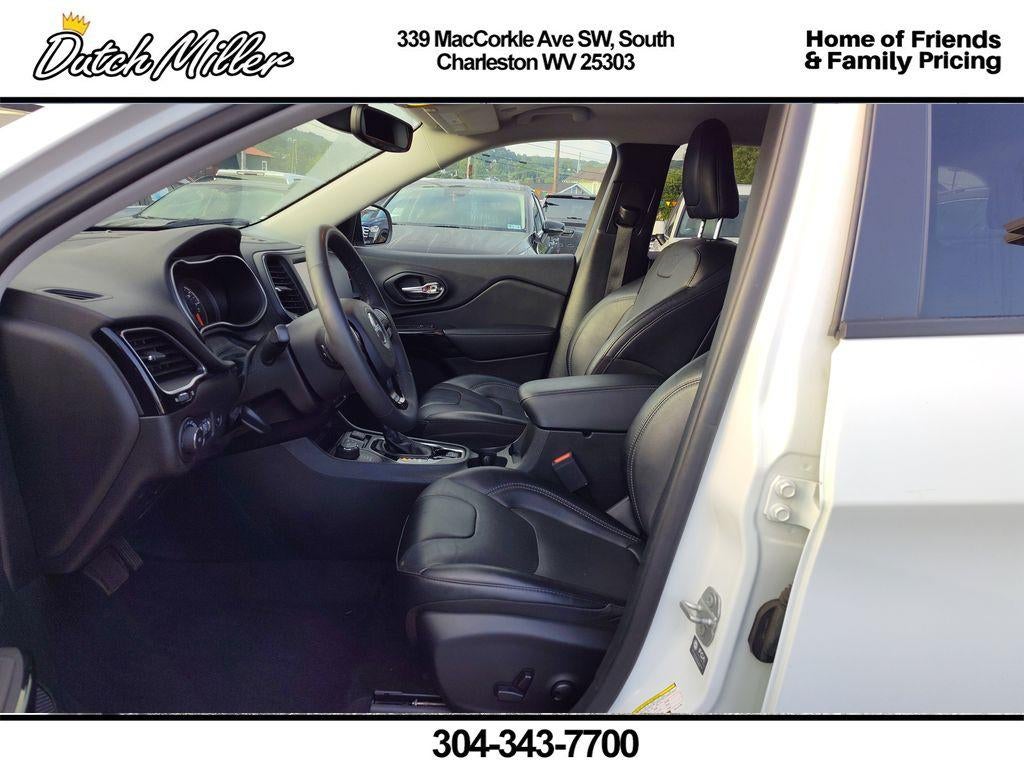 2023 Jeep Cherokee Altitude Lux
