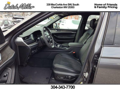 2026 Jeep Grand Cherokee L Laredo Altitude