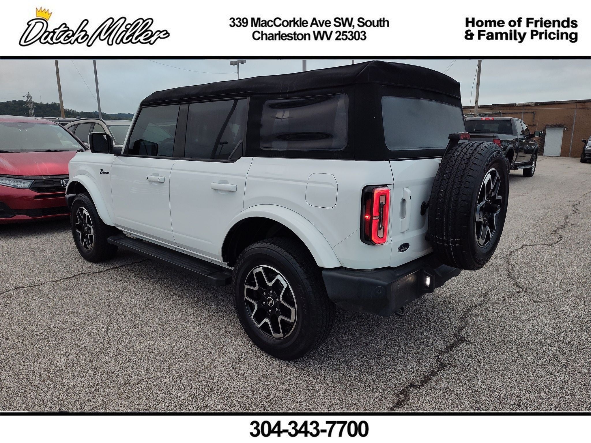 2024 Ford Bronco Outer Banks