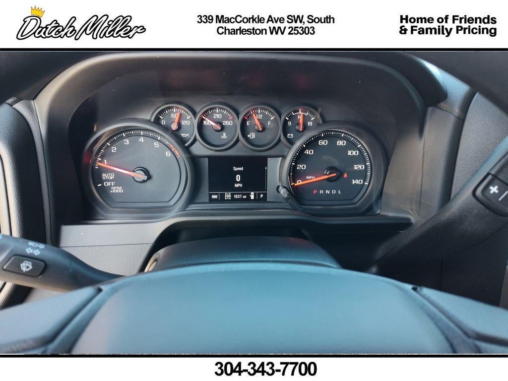 2025 Chevrolet Silverado Custom