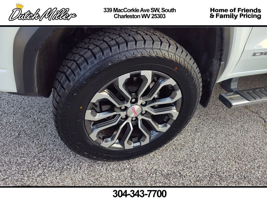 2024 GMC Canyon 4WD Denali