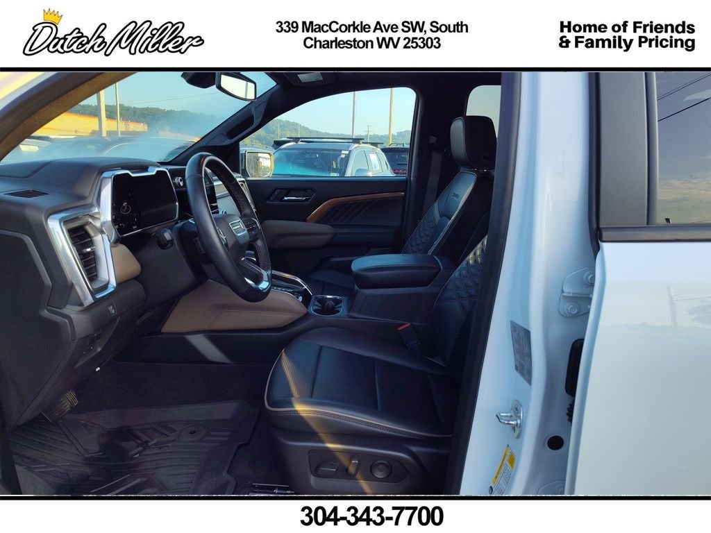 2024 GMC Canyon 4WD Denali