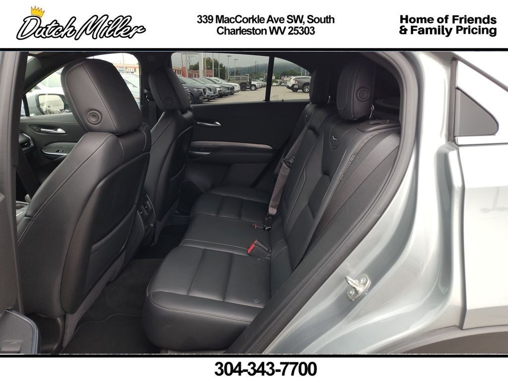 2025 Cadillac XT4 AWD Premium Luxury