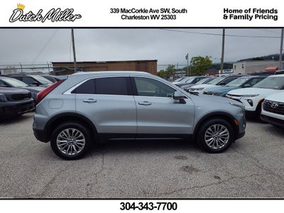2025 Cadillac XT4 AWD Premium Luxury
