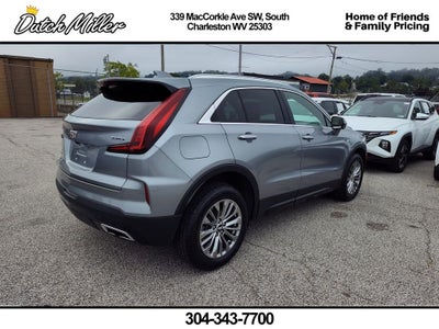 2025 Cadillac XT4 AWD Premium Luxury