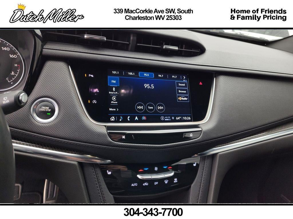 2022 Cadillac XT5 AWD Sport