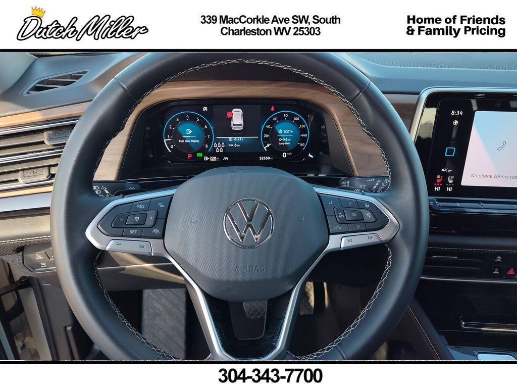 2024 Volkswagen Atlas 2.0T SE w/Technology