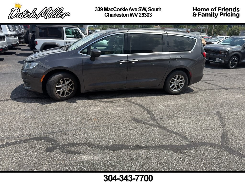 2021 Chrysler Voyager LXI