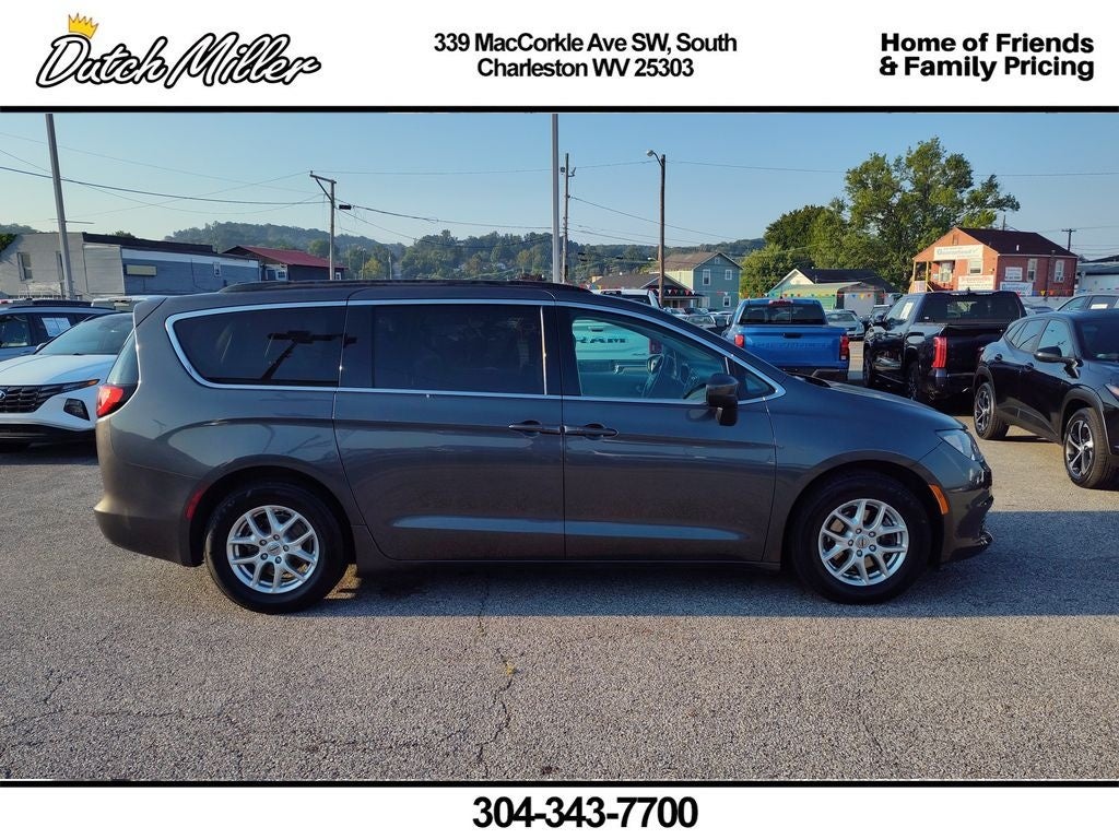 2021 Chrysler Voyager LXI