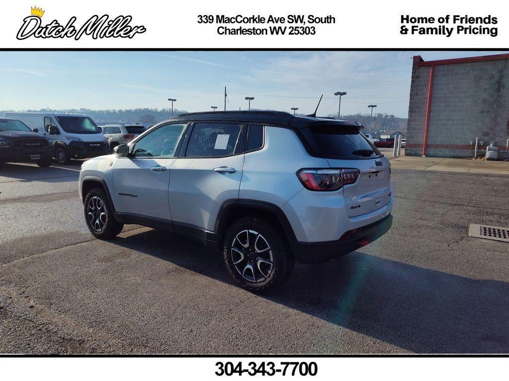 2025 Jeep Compass Trailhawk