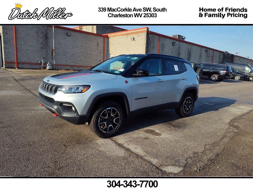 2025 Jeep Compass Trailhawk