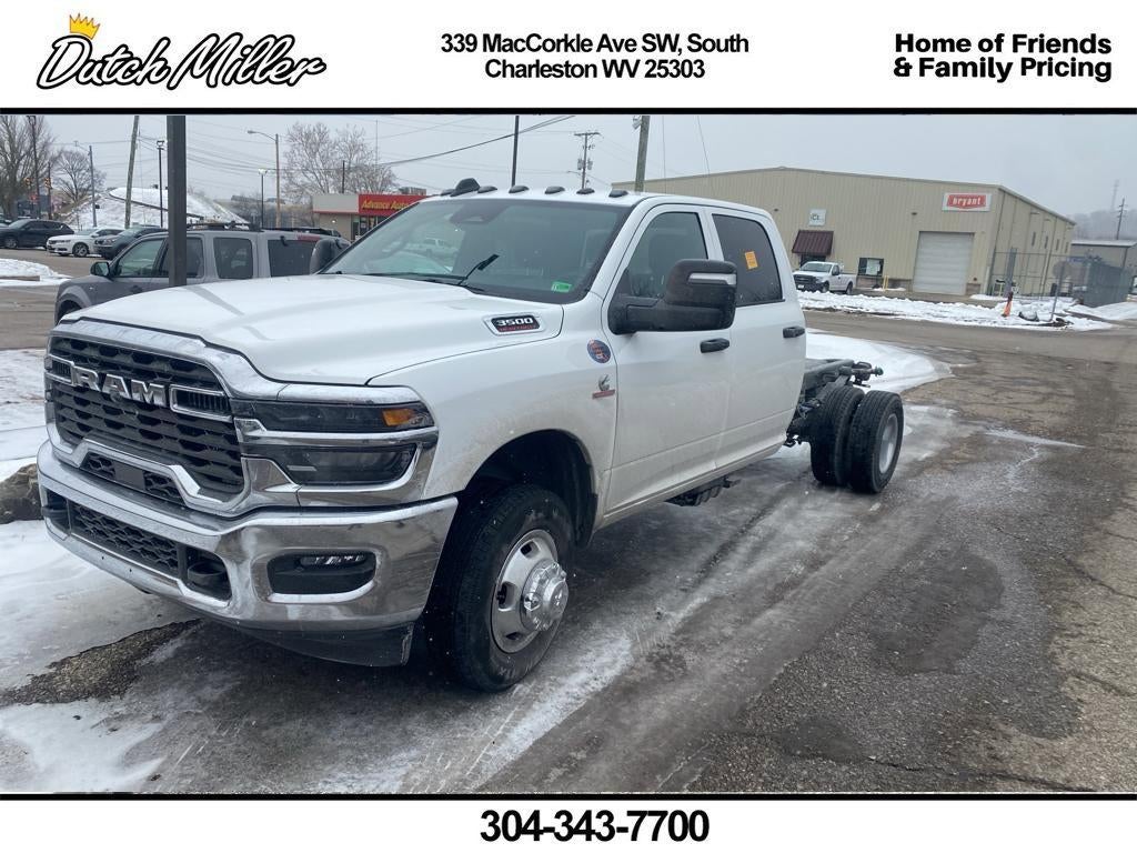 2026 RAM 3500 Chassis Tradesman