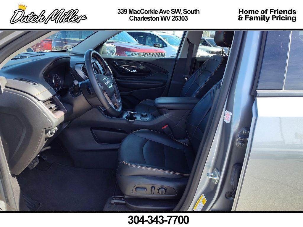 2023 GMC Terrain AT4