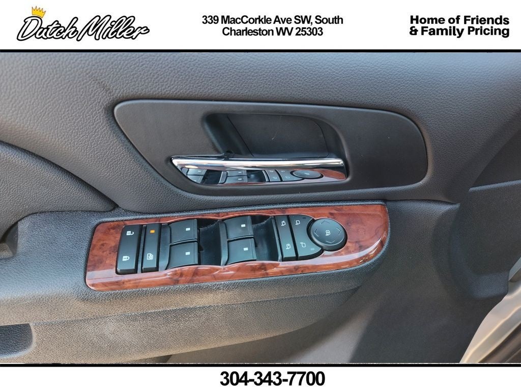 2013 Chevrolet Avalanche LS
