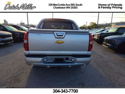 2013 Chevrolet Avalanche LS
