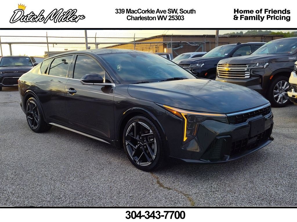2025 Kia K4 GT-Line