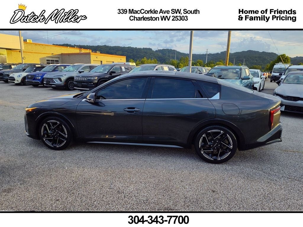2025 Kia K4 GT-Line