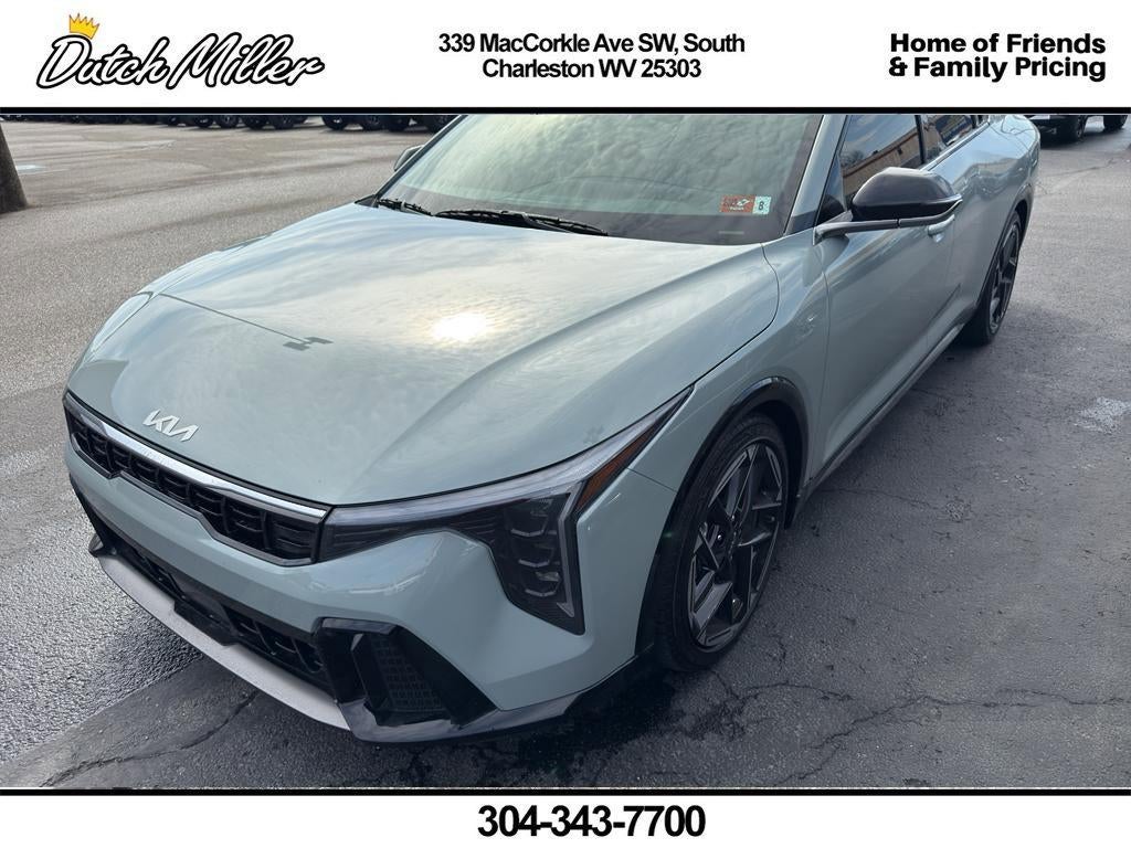 2025 Kia K4 GT-Line