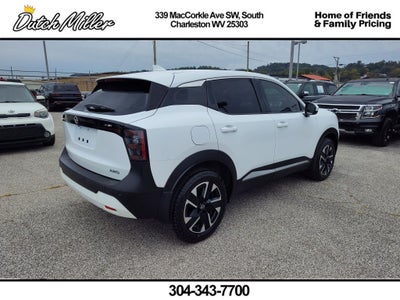 2025 Nissan Kicks SV