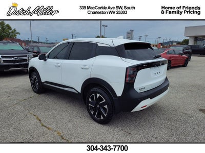 2025 Nissan Kicks SV