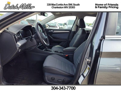 2025 Volkswagen Jetta SE