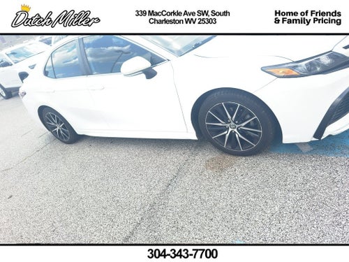 2021 Toyota Camry SE
