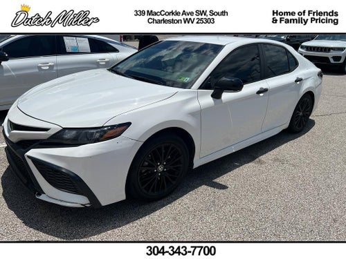 2022 Toyota Camry SE Nightshade