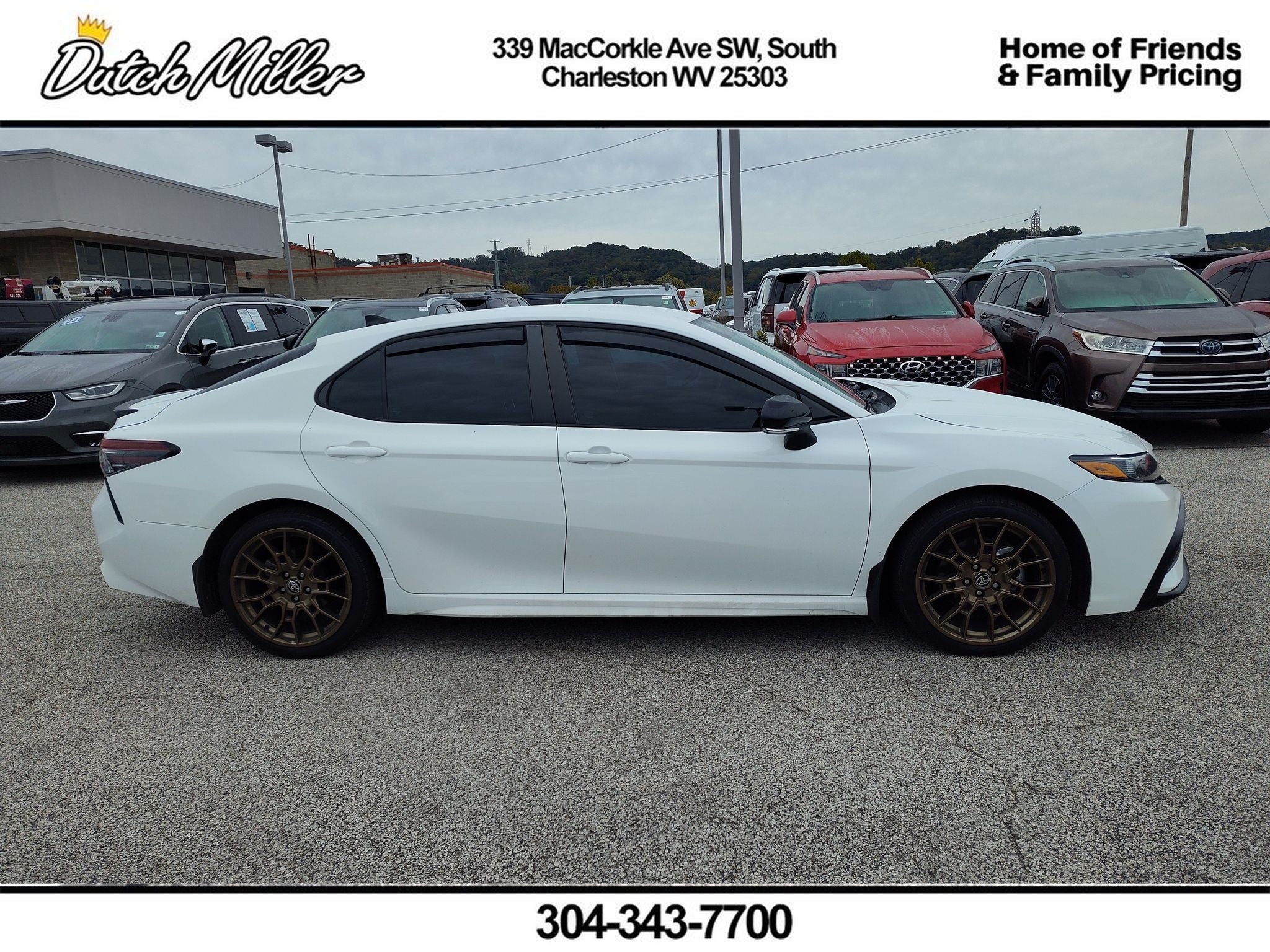 2023 Toyota Camry SE Nightshade