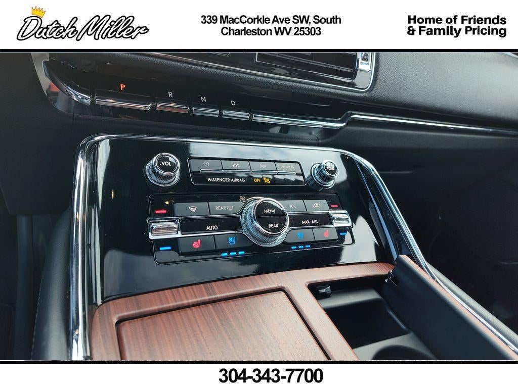 2023 Lincoln Navigator Reserve