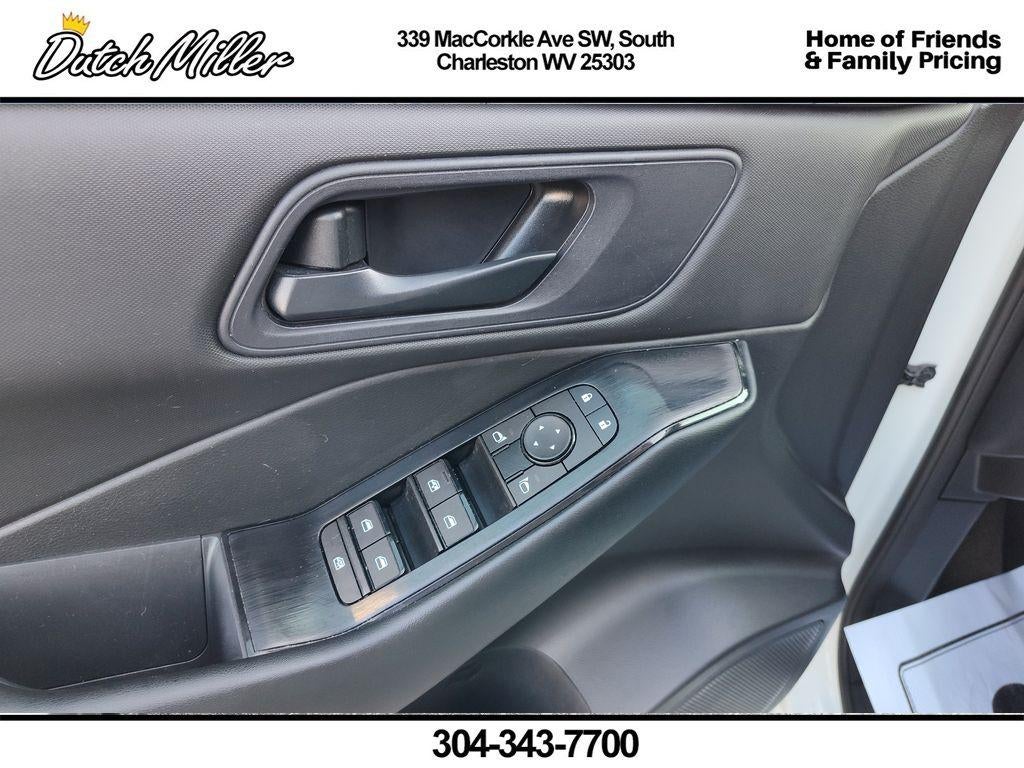 2024 Nissan Rogue S