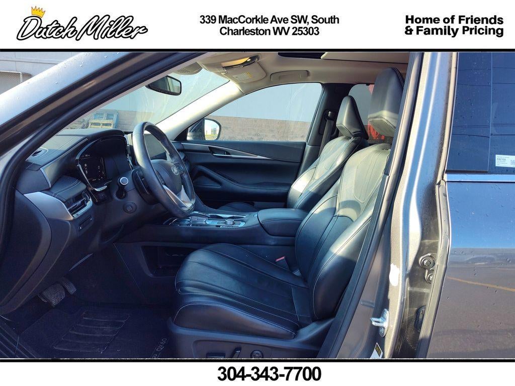 2022 INFINITI QX60 LUXE