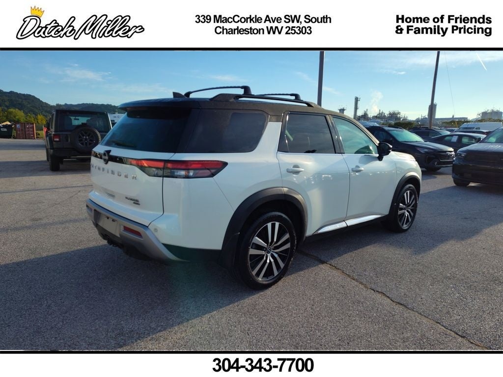 2023 Nissan Pathfinder Platinum