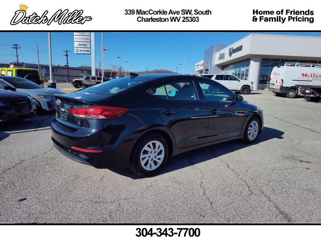 2017 Hyundai Elantra SE