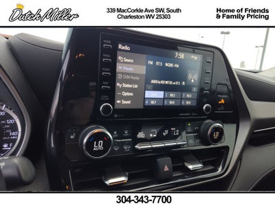 2022 Toyota Highlander XLE