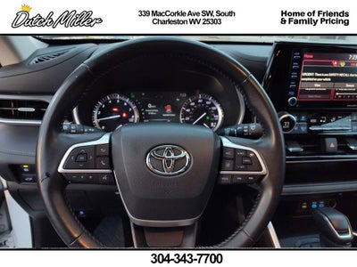 2022 Toyota Highlander XLE