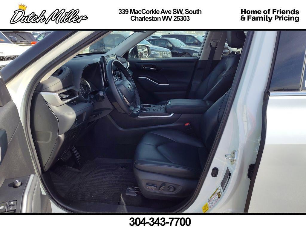 2022 Toyota Highlander XLE