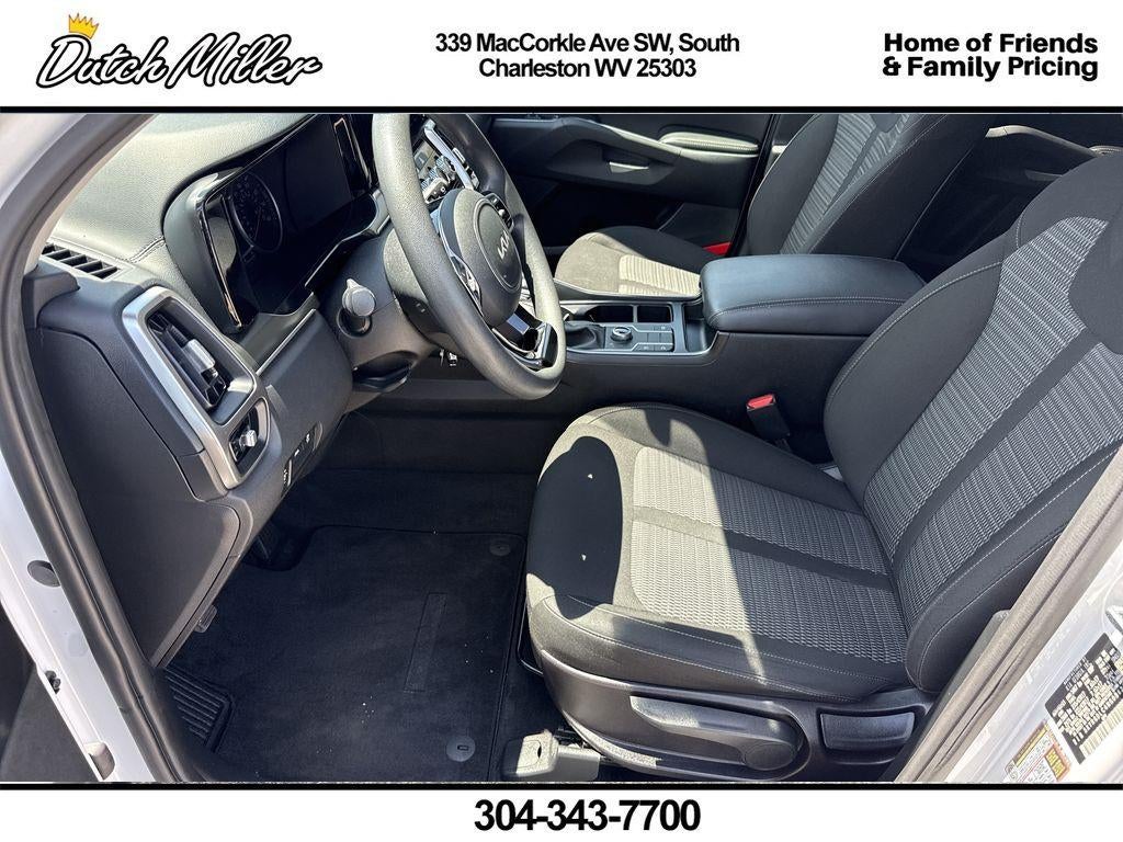 2022 Kia Sorento LX