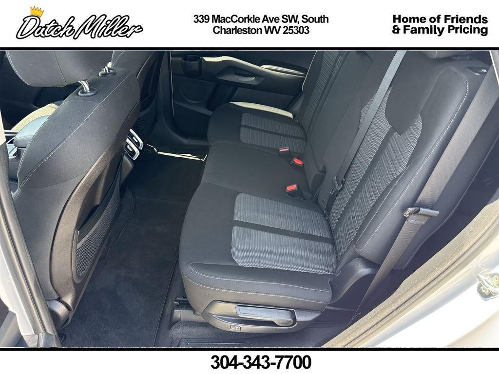 2022 Kia Sorento LX