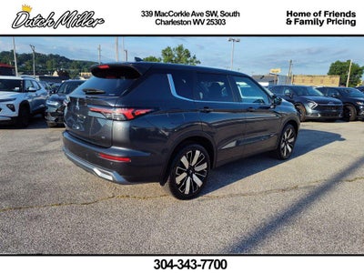 2025 Mitsubishi Outlander SE