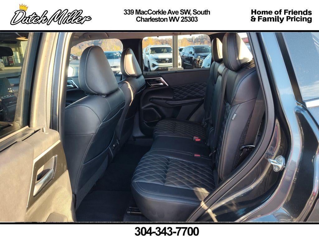 2024 Mitsubishi Outlander SEL