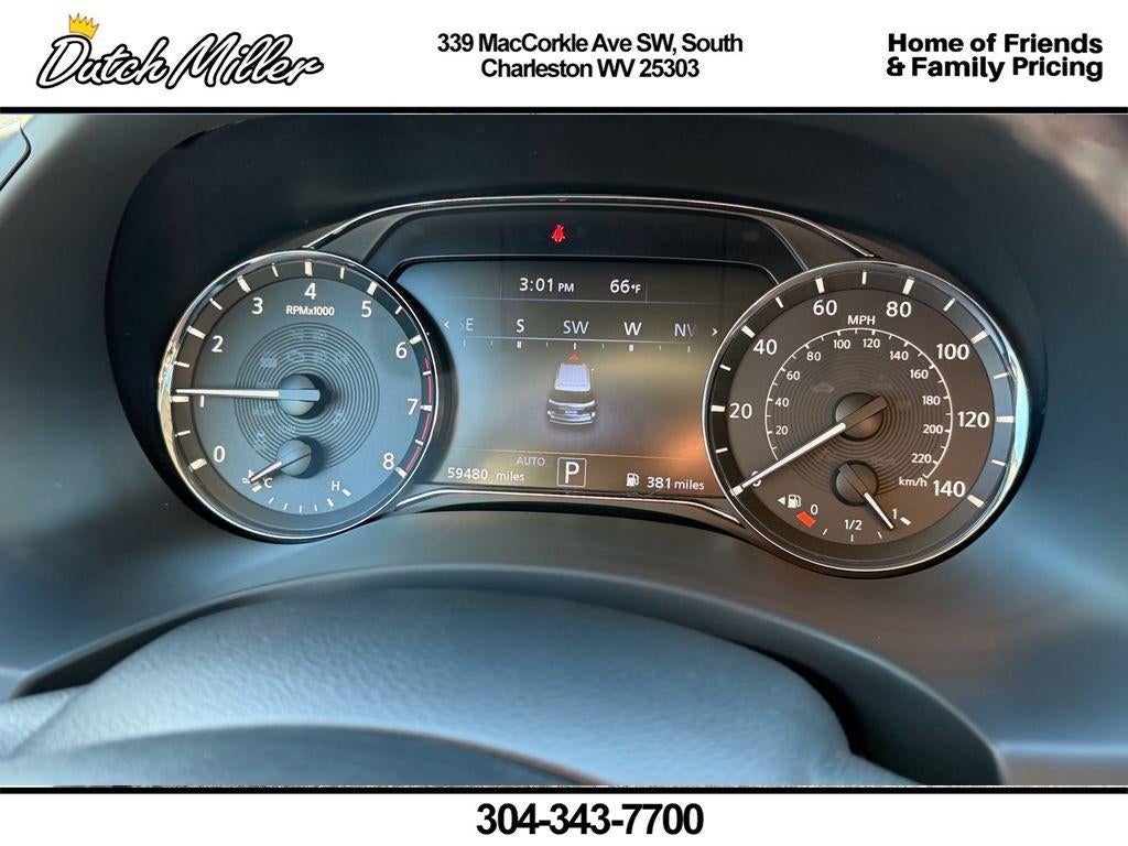 2024 INFINITI QX80 LUXE