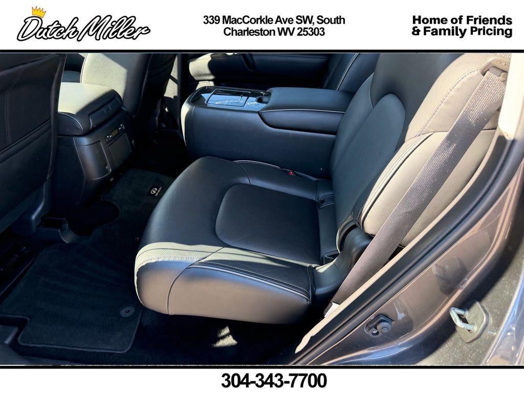 2024 INFINITI QX80 LUXE