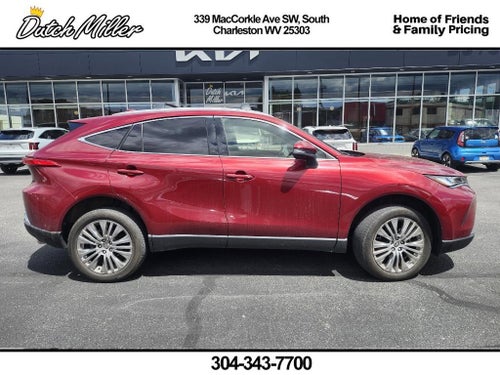 2022 Toyota Venza XLE