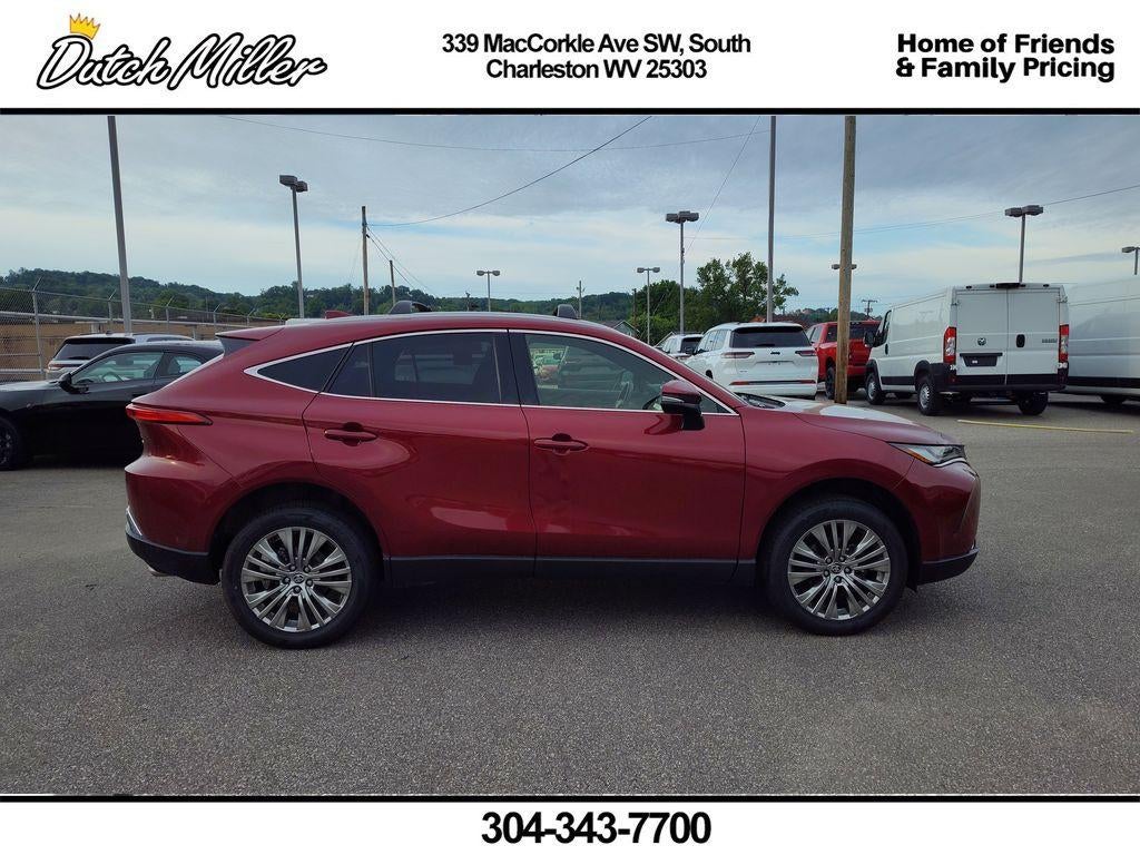 2022 Toyota Venza XLE