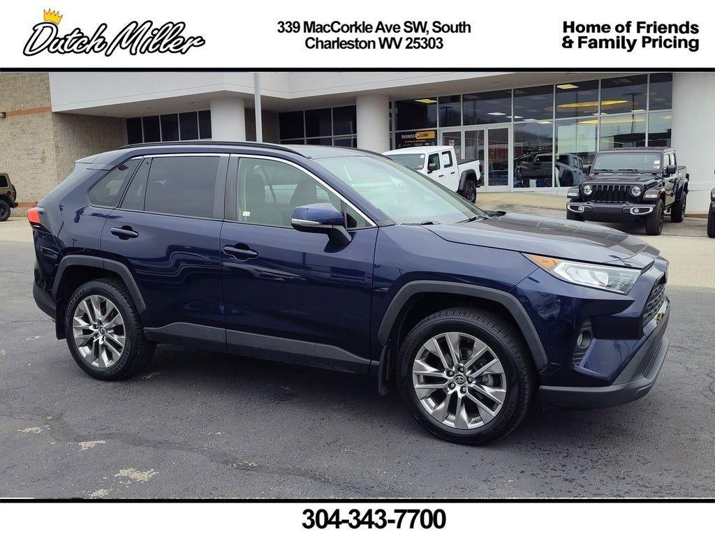 2019 Toyota RAV4 XLE Premium