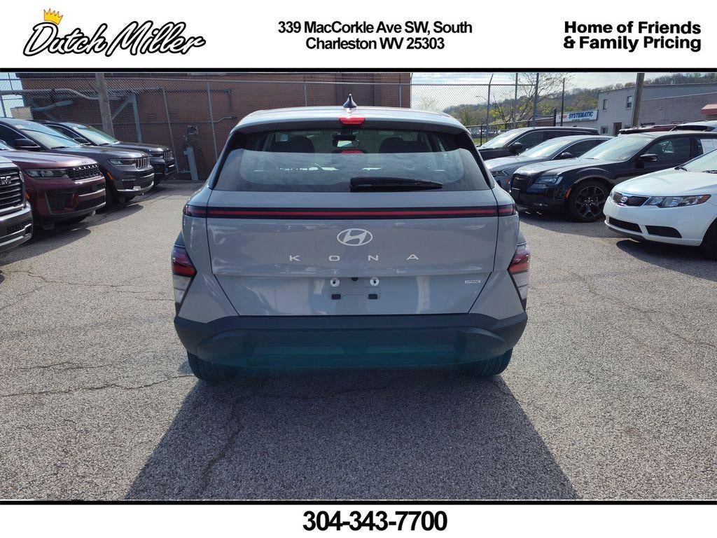 2026 Hyundai Kona SE