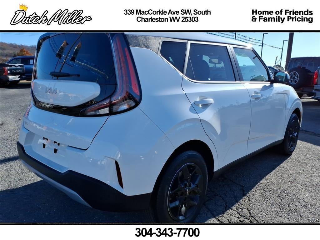 2024 Kia Soul LX