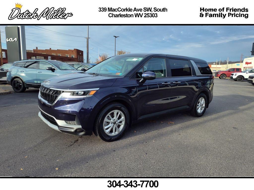 2023 Kia Carnival LX