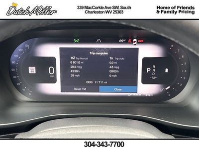 2025 Volvo XC40 Core Bright Theme