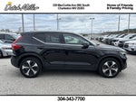 2025 Volvo XC40 Core Bright Theme